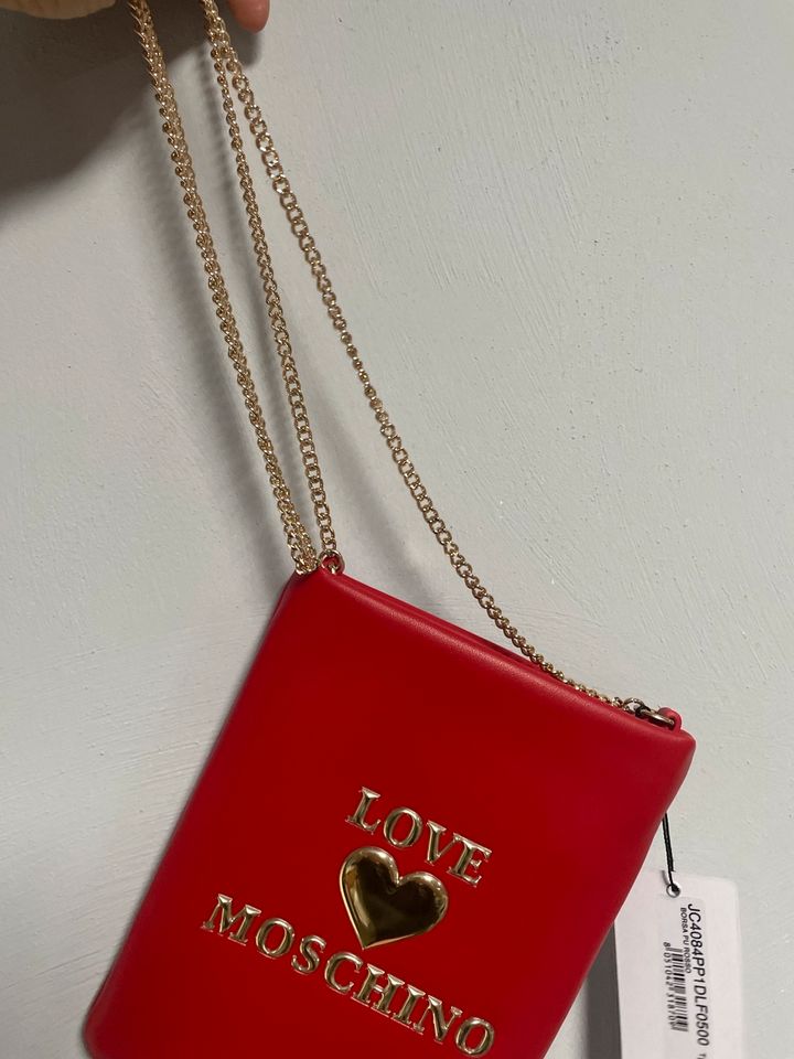 Love moschino kleine Handtasche Tasche rot neu 1460 in Erlabrunn