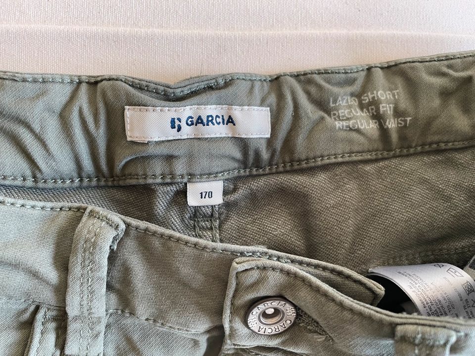 Zadig und Voltaire T-Shirt/ Garcia Bermuda in Baddeckenstedt