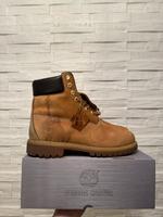 Timberland Boots / Stiefel Braun Berlin - Hellersdorf Vorschau