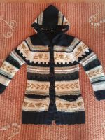 Superschöne Kaputzen Strickjacke Gr. 40/42 Rheinland-Pfalz - Waldbreitbach Vorschau