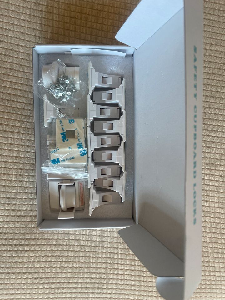 10 Safety Cupboards Locks - komplettes Set. NEU in Köln