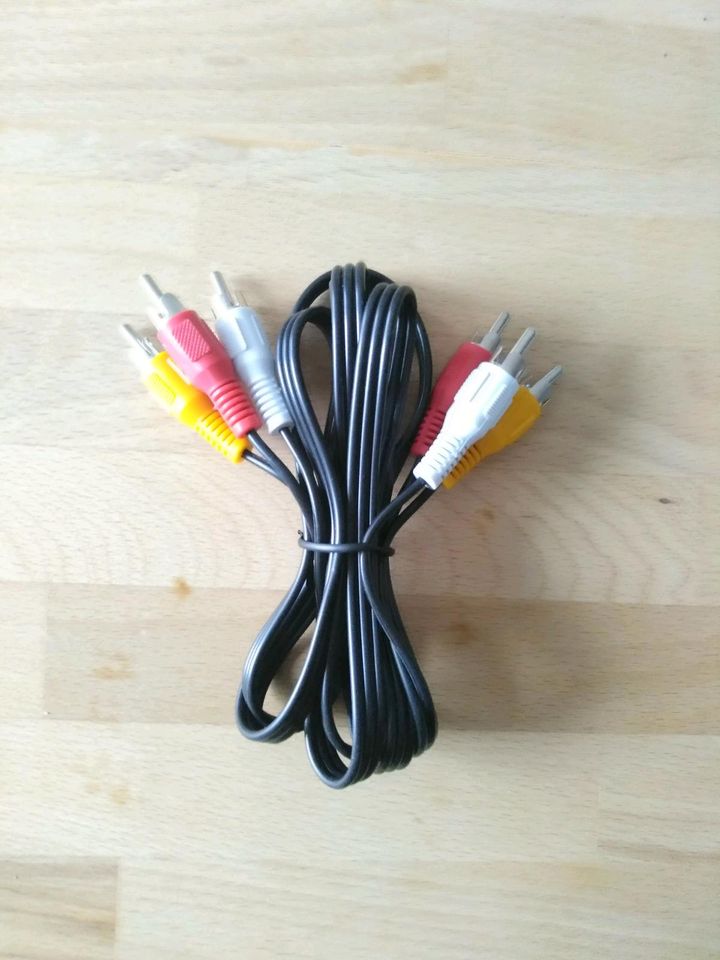 Kabel-Adapter-Set Audio/Video - Scart - Cinch - Klinke - S-Video in Ammerbuch