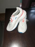 Adidas Turnschuhe Gr.41,5 Nordrhein-Westfalen - Viersen Vorschau