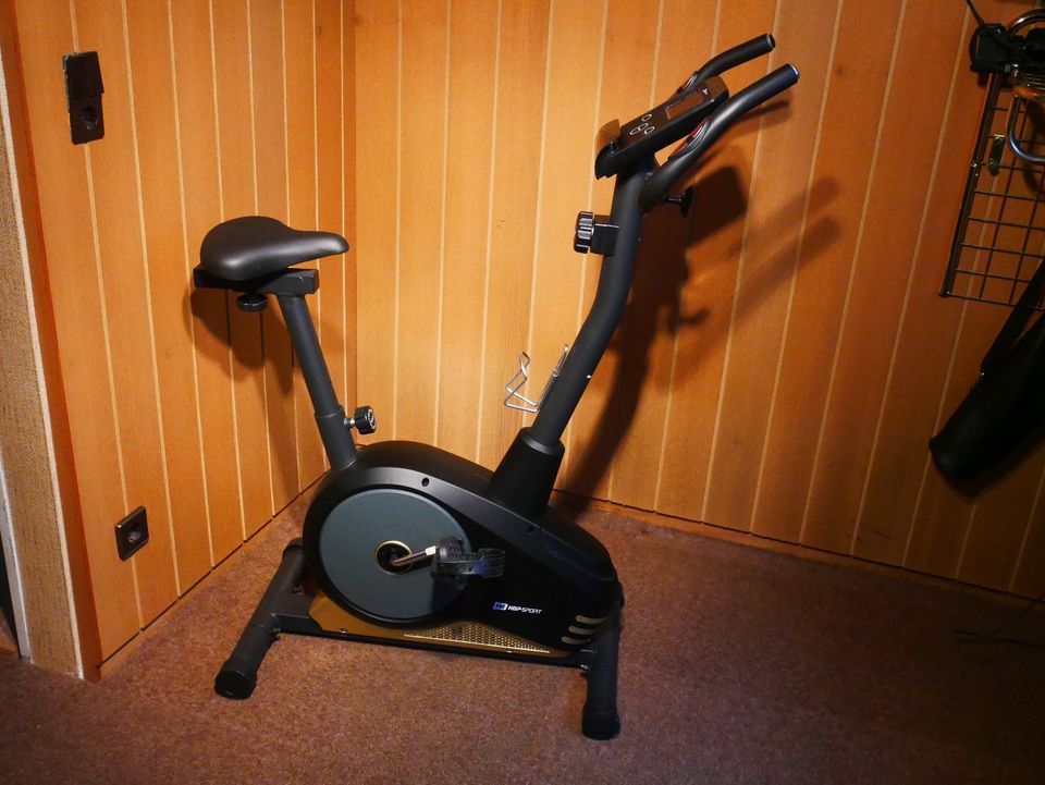 Hop-Sport Heimtrainer HS-2080 Spark Ergometer Fitnessbike in Uelzen