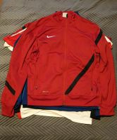 Nike Trainingsshirts plus Trainingsjacken Schleswig-Holstein - Ahrensburg Vorschau