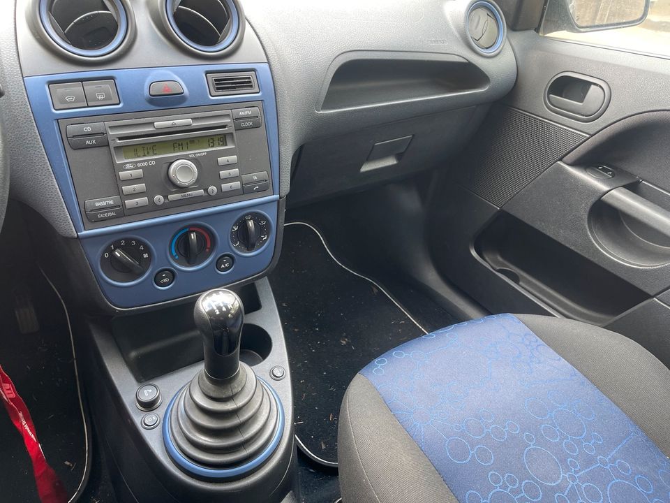 Ford Fiesta 1.3 Tüv klima in Essen
