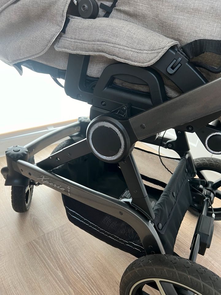 Hartan Kinderwagen Xperia Beige Sternchen in Halle