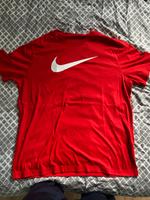 Nike T-Shirt Saarland - Großrosseln Vorschau