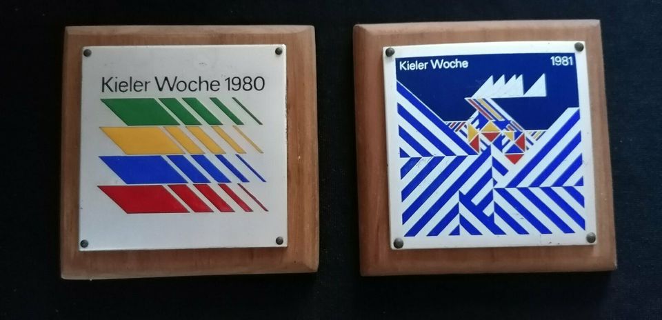 Kieler Woche Plakette 1980 und 1981 in Großenwiehe