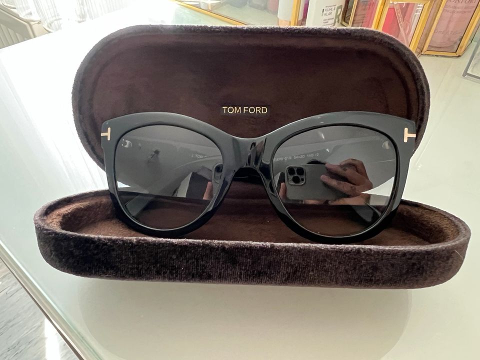 Tom Ford Sonnenbrille Damen in Leinfelden-Echterdingen