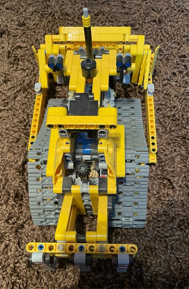 Lego / Lego Technik / Bulldozer und Baggerlader in Euskirchen