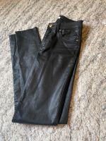 H&M Jeans Hose Stoffhose Leder Optik schwarz gr 34/ XS Niedersachsen - Melle Vorschau