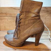 Paul Green Damen Stiefelette Farbe Graphit Größe 39 Nordrhein-Westfalen - Oer-Erkenschwick Vorschau