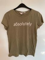 T-Shirt grün mit Aufschrift, Gr. 38 Niedersachsen - Göttingen Vorschau