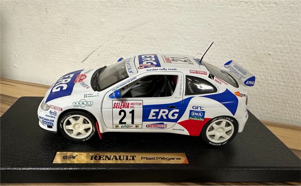 Modellauto 1:18 Rallye San-Remo 1997 Renault Maxi Megane Anson in Frankfurt am Main