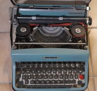 Olivetti Lettera 32 alte Schreibmaschine im Koffer Nordrhein-Westfalen - Korschenbroich Vorschau