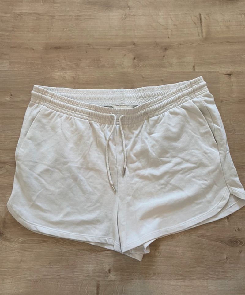 H&M Shorts Größe XXL in Schmilau