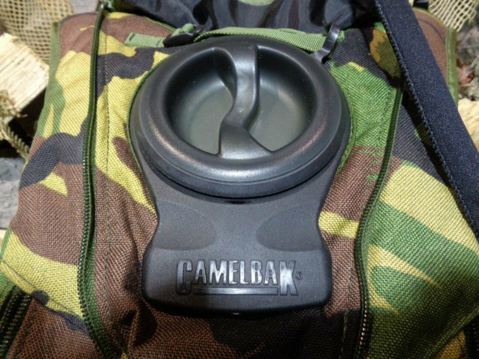 CAMELBAK Trinkrucksack Thermobak 3 Liter VIPER DM Camou Neu in Herzogenrath