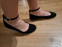 Schuhe Ballerinas Niedersachsen - Ostrhauderfehn Vorschau