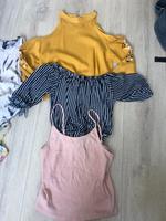 Bauchfreie T-Shirt Paket XS-S Bershka, H&M Hessen - Gießen Vorschau