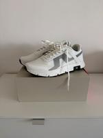 J. LINDEBERG VENT 500 Golf Schuh Gr. 46 Köln - Nippes Vorschau