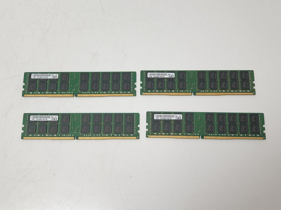 64GB 4x 16GB 2Rx4 PC4-2133P Server RAM ECC Arbeitsspeicher SK Hyn in Fellbach