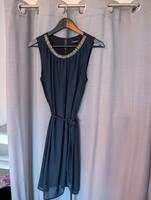 Festliches Kleid mit Gürtel Taille anpassbar Hessen - Riedstadt Vorschau