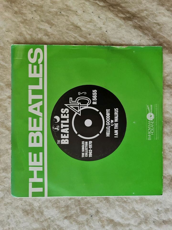 Beatles Vinyl Single Schallplatte pro Stück 200 € Rar!ität in Berlin