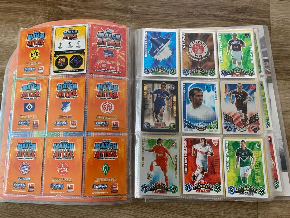 match attax karten, fußball karten, sammel mappe, topps , 124 stk in Bielefeld