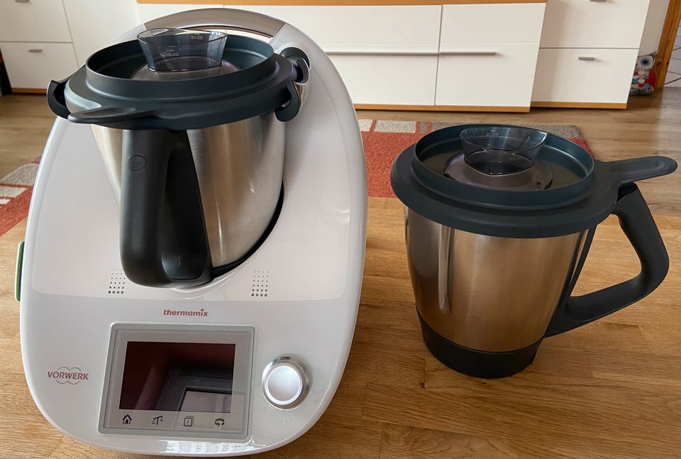 Thermomix TM 5, inkl. 2. Topf - Sehr guter Zustand! in Emden