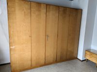 Kleiderschrank Schlafzimmergarnitur Holz Nordrhein-Westfalen - Bergheim Vorschau