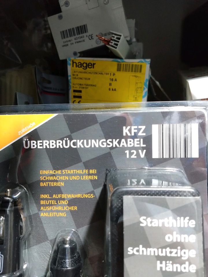 KFZ Überbrückungskabel neu/original verpackt in Kornwestheim