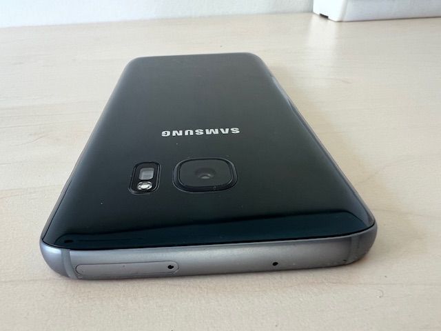 Samsung Galaxy S7 32 Onyx Schwarz Schutzhülle in Bielefeld
