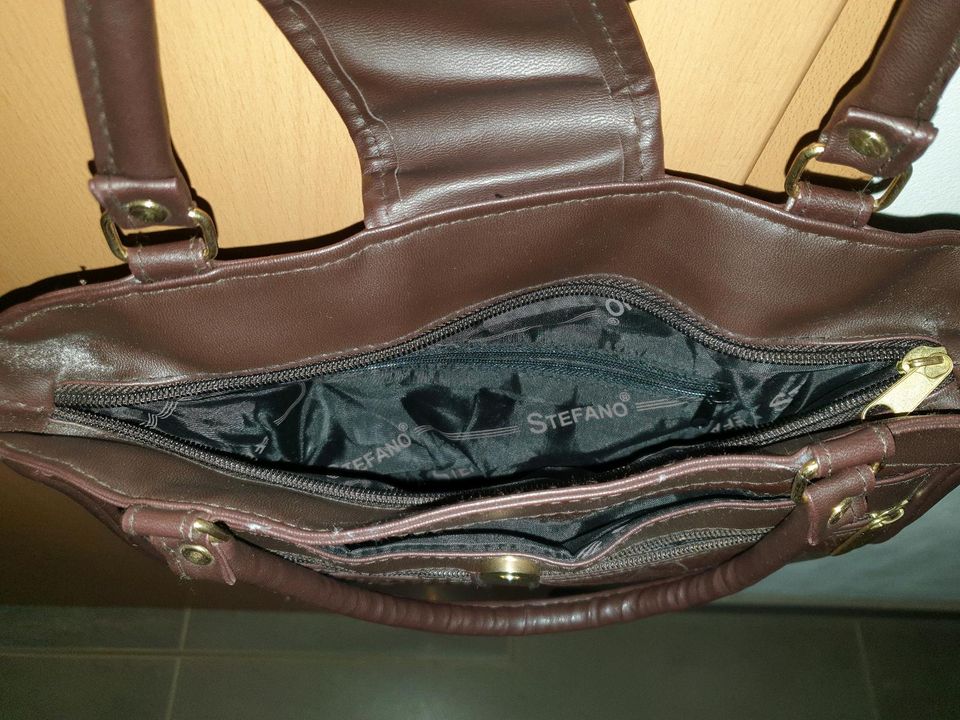 Handtasche in Mömbris