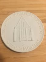 Medaille Meißner Porzellan 750 Jahre Stralsund Mecklenburg-Vorpommern - Wendorf Vorschau