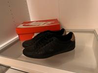 Lacoste Herren Schuhe Gr.44,5 schwarz Berlin - Pankow Vorschau