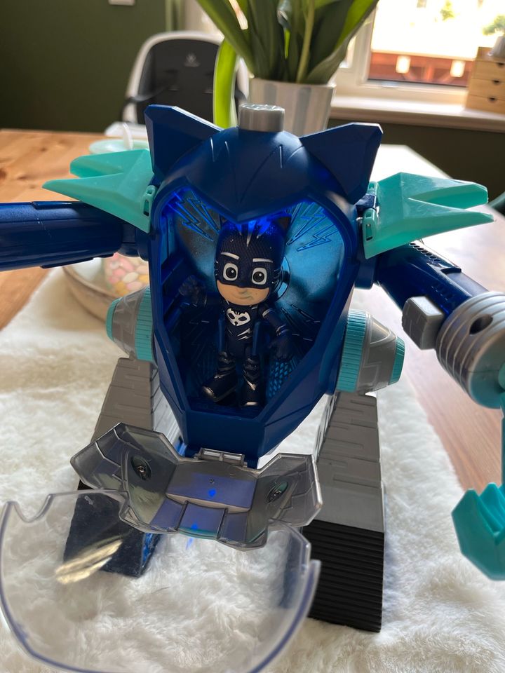 PJ Masks PJM Turbo Roboter Superhelden Catboy die Wölfis in Leipzig