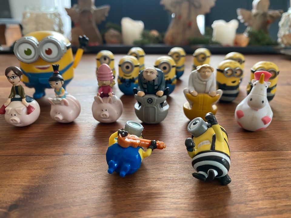 Minions Figuren Sammlung 18 Stück in Saarbrücken