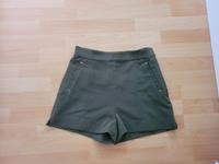 Shorts, hochgeschnitten, Stoffhose kurz, H&M Nordrhein-Westfalen - Dinslaken Vorschau