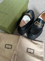 Sneaker Mokkasins Slipper Gr. 40 Gucci NEU Echtleder schwarz Niedersachsen - Edemissen Vorschau