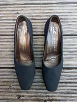 Peter Kaiser Pumps Größe 40 Schuhe Absatz schwarz Baden-Württemberg - Leonberg Vorschau