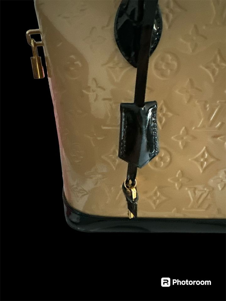 Louis Vuitton LackLeder in Gelsenkirchen