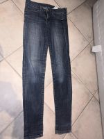 Jeans Hosen Damen skinny 25/32 XS neuwertig Baden-Württemberg - Neckargemünd Vorschau