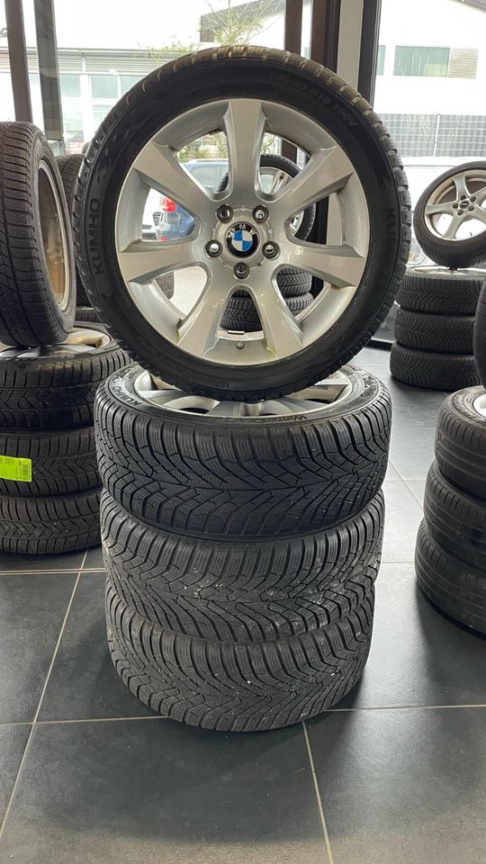 4x Original BMW 5er Kumho 245/45R18 Winterkompletträder in Losheim am See