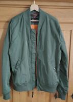 Alpha Industries Sommerjacke L ungetragen Berlin - Spandau Vorschau