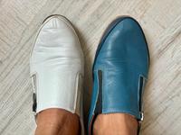 Super bequeme handgefertigte Echtleder Schuhe 2 paar weiß blau Brandenburg - Birkenwerder Vorschau