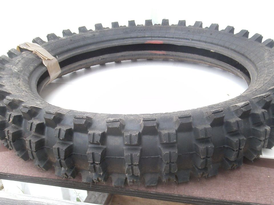 Vintage Cross Enduro Reifen Barum C16 4.00/425-18 110/80-18 NOS in Cham