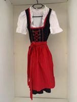 Rotes Dirndl mit 3 Blusen München - Altstadt-Lehel Vorschau