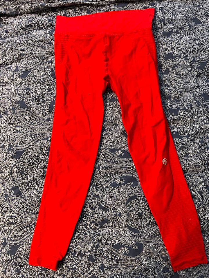 OCEANSApart Leggins Rot gr L in Kleve