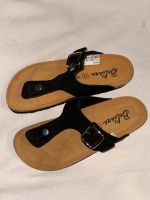 *NEU* Zehentrenner, Pantoletten , Sandalen Berlin - Marienfelde Vorschau